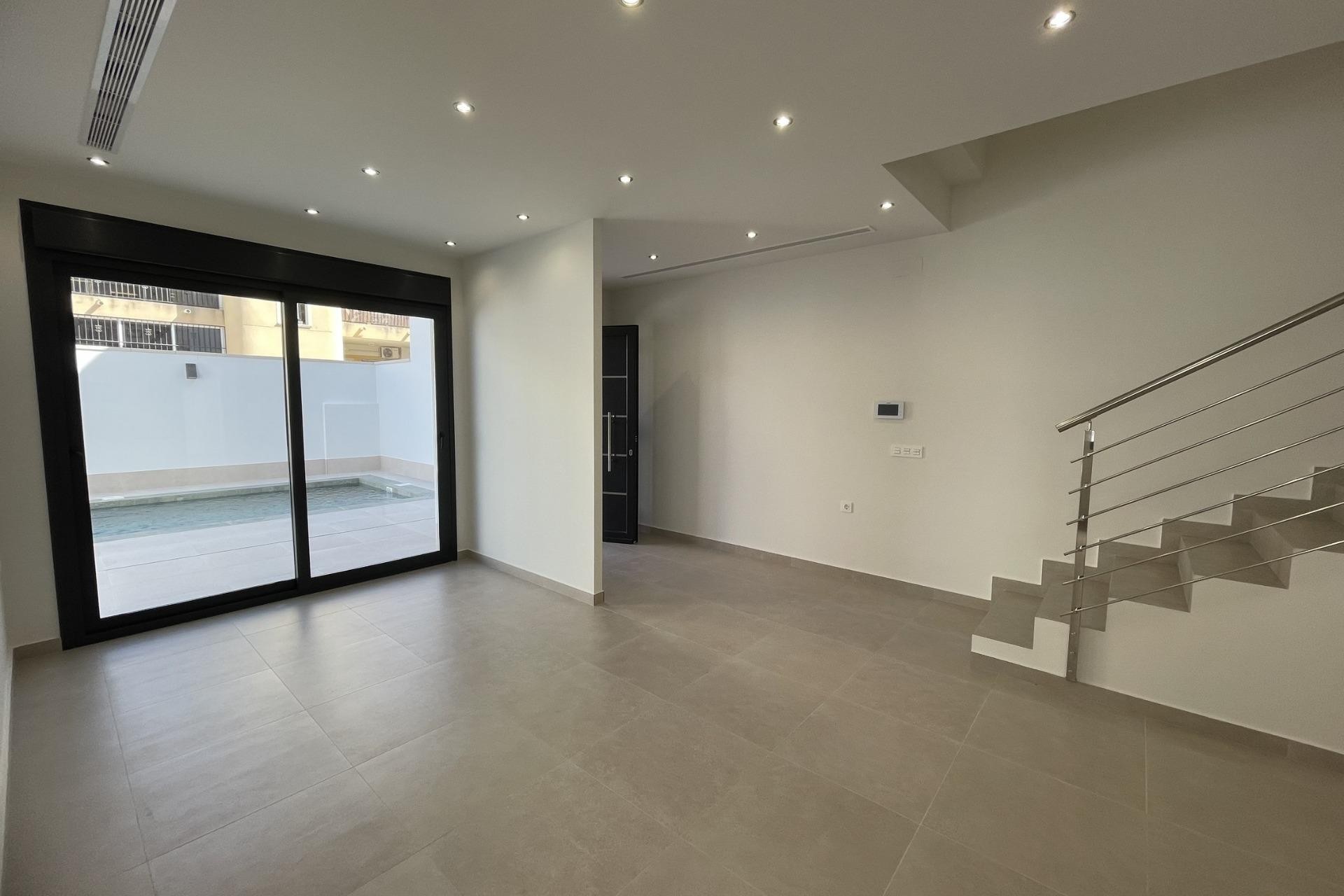 Nueva construcción  - Chalet - Almoradí - Heredades