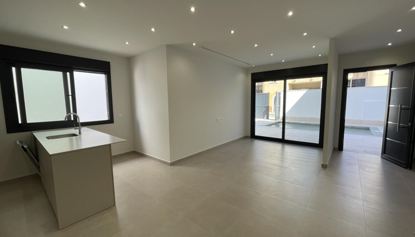 Nueva construcción  - Chalet - Almoradí - Heredades