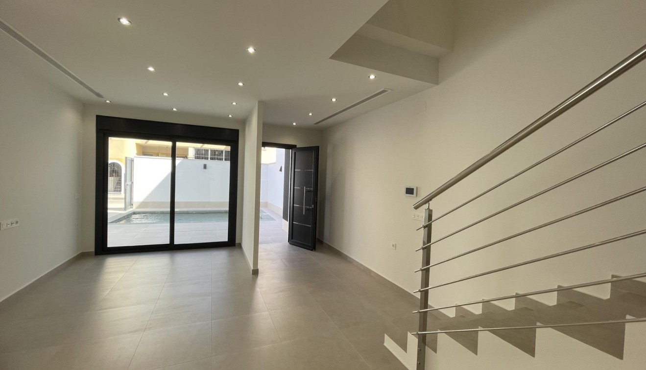 Nueva construcción  - Chalet - Almoradí - Heredades