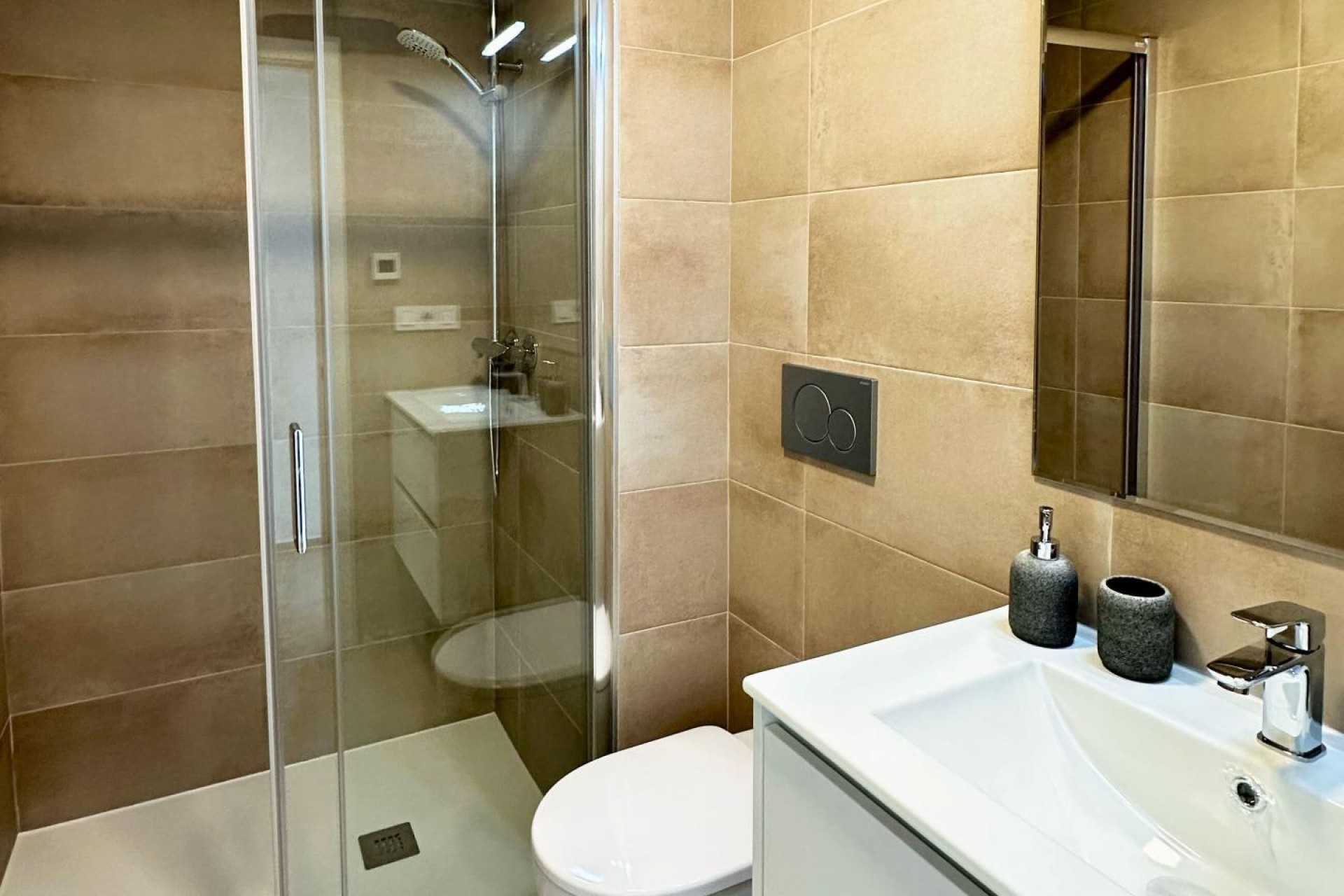 Nueva construcción  - Chalet - Dolores - polideportivo