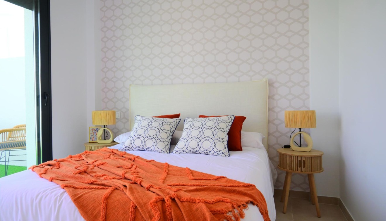 Nueva construcción  - Chalet - Dolores - polideportivo