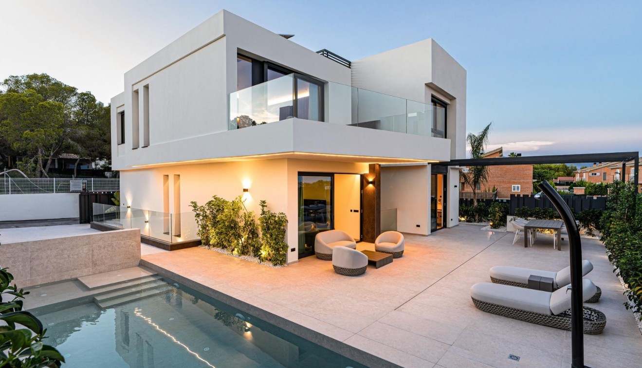 Nueva construcción  - Chalet - La Nucia - Coblanca