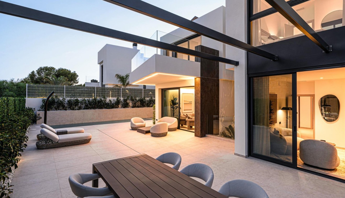 Nueva construcción  - Chalet - La Nucia - Coblanca