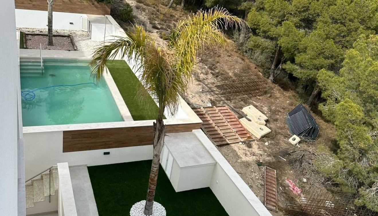 Nueva construcción  - Chalet - La Nucia - Urb. Don Mar