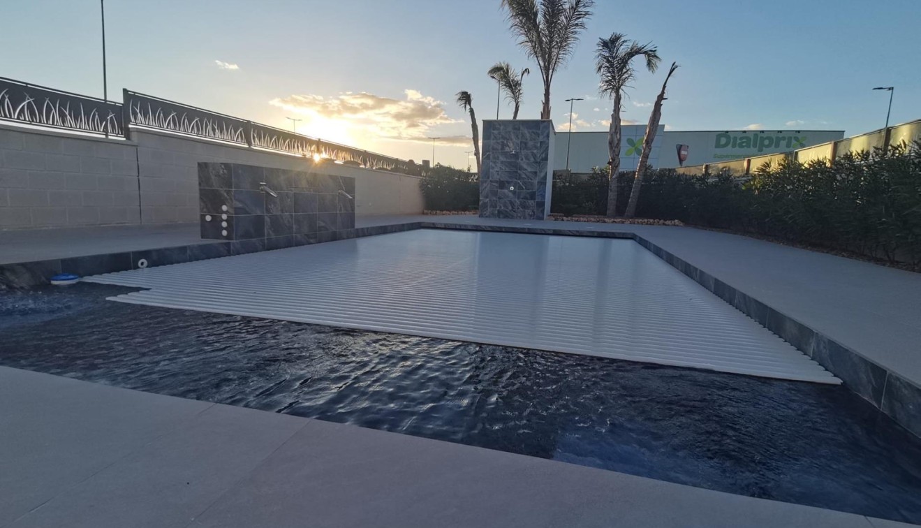 Nueva construcción  - Chalet - Los Montesinos - La herrada