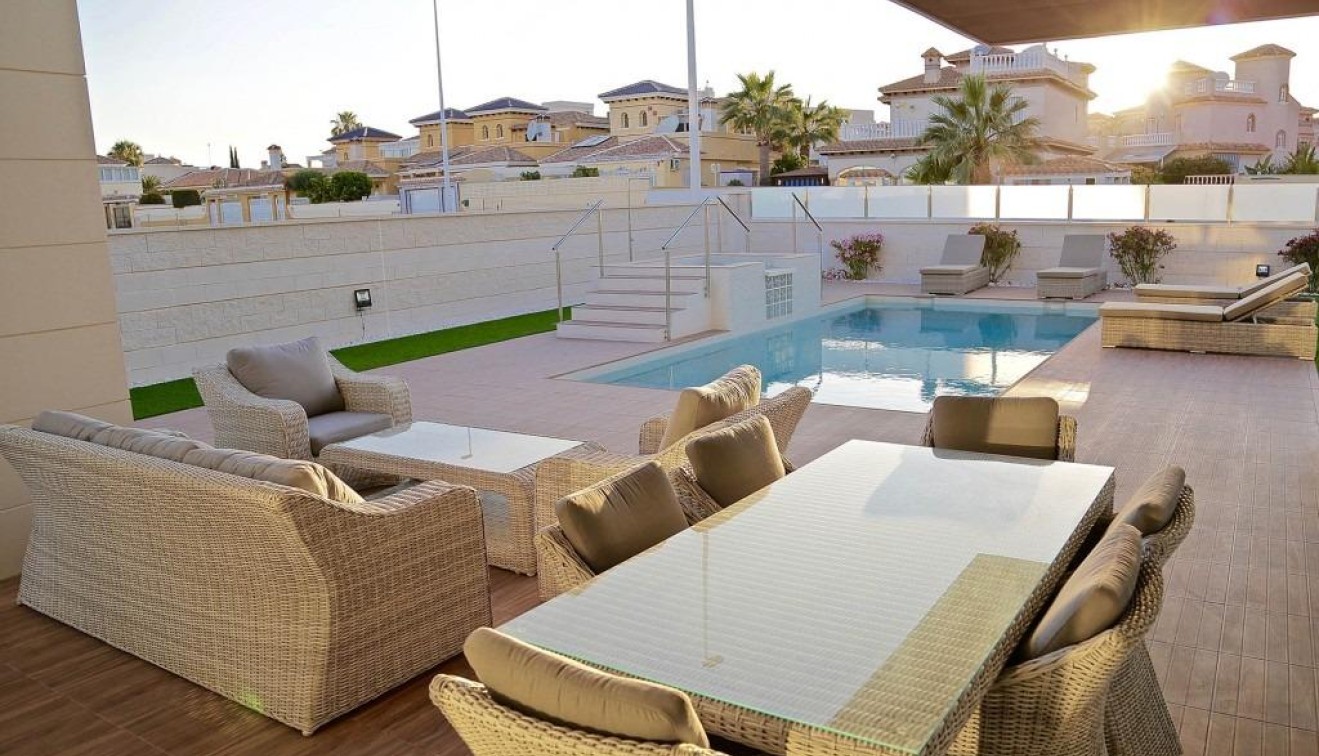 Nueva construcción  - Chalet - Orihuela costa - Dehesa de Campoamor