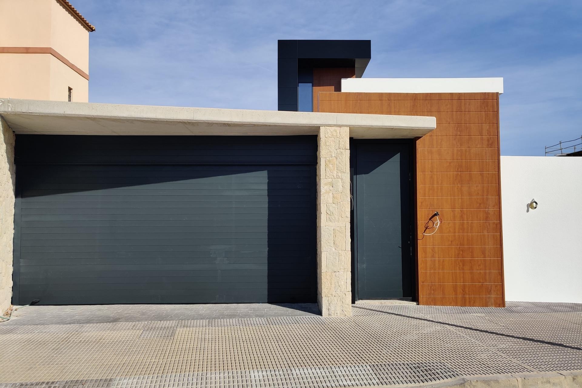 Nueva construcción  - Chalet - Orihuela costa - La Zenia