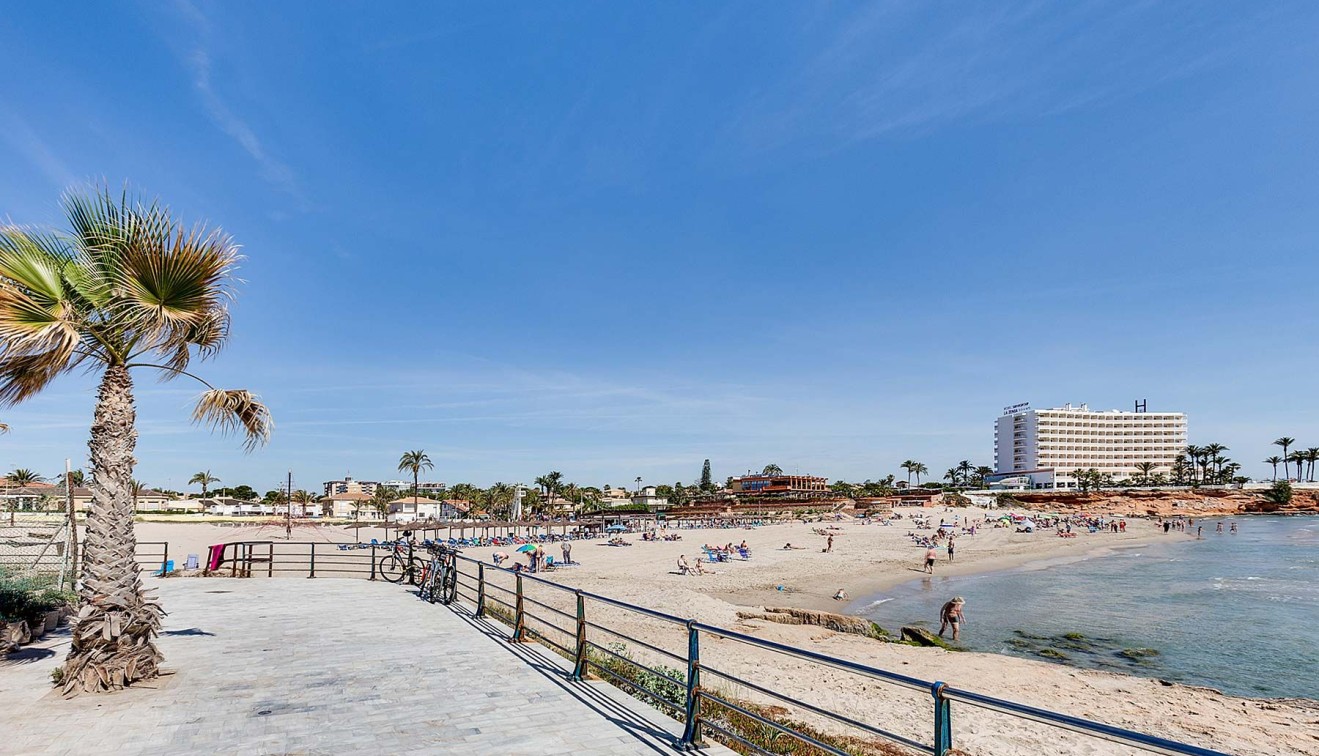Nueva construcción  - Chalet - Orihuela costa - La Zenia