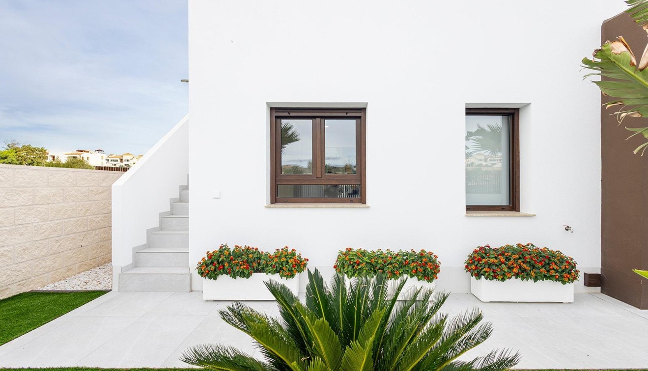 Nueva construcción  - Chalet - Orihuela - Vistabella Golf