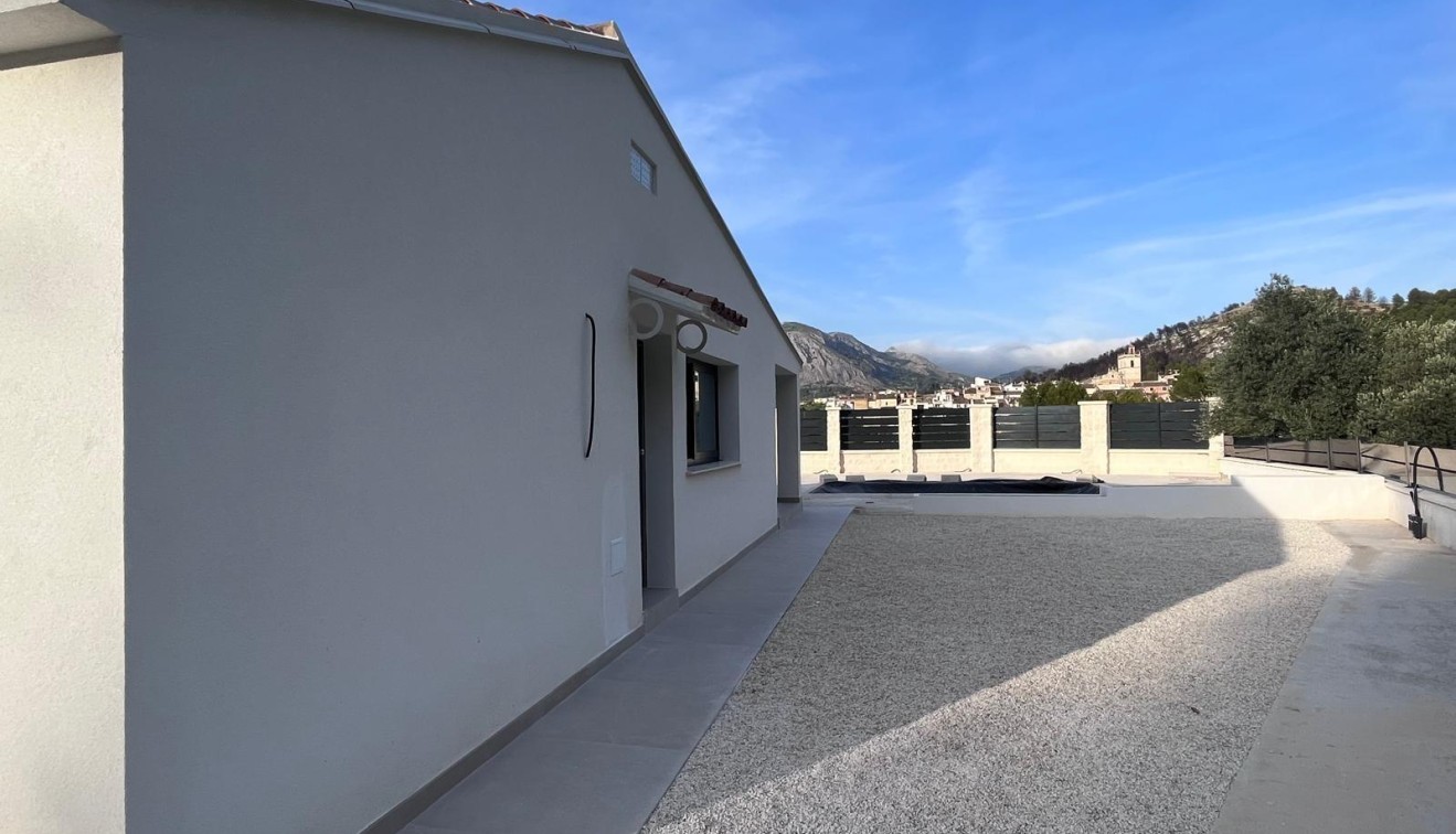 Nueva construcción  - Chalet - Penaguila - El Olivar
