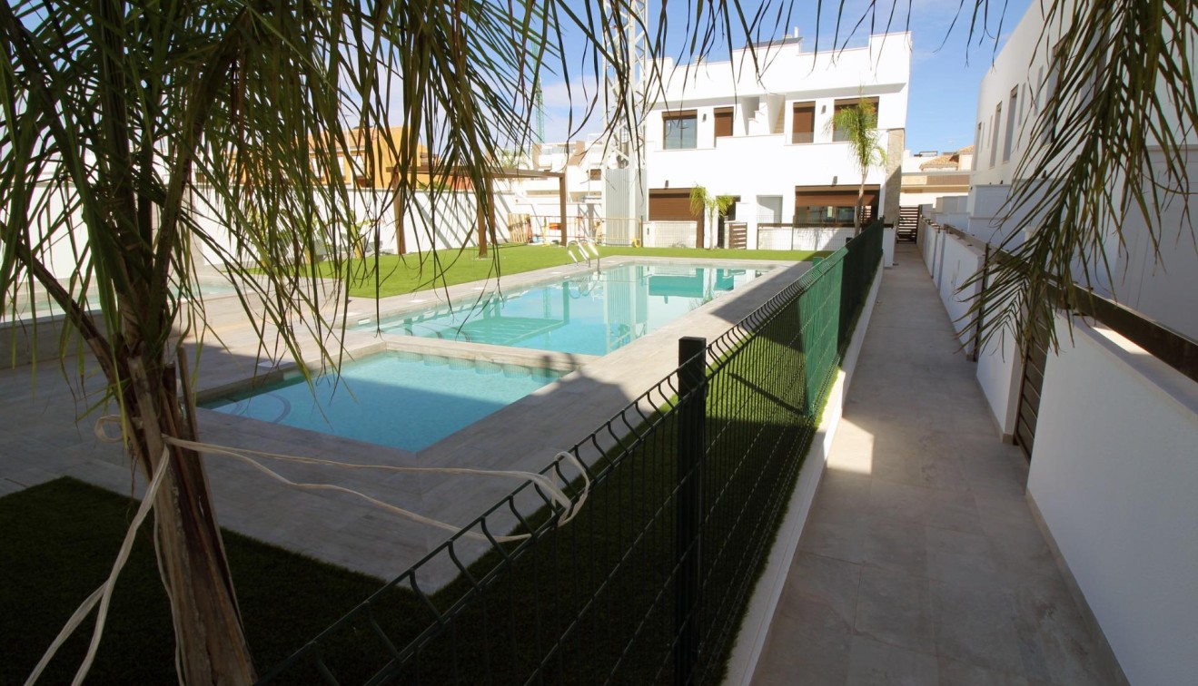 Nueva construcción  - Chalet - Pilar de La Horadada - parque Andromeda