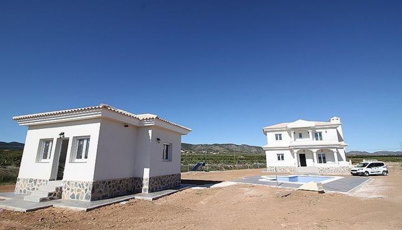 Nueva construcción  - Chalet - Pinoso - Camino Del Prado