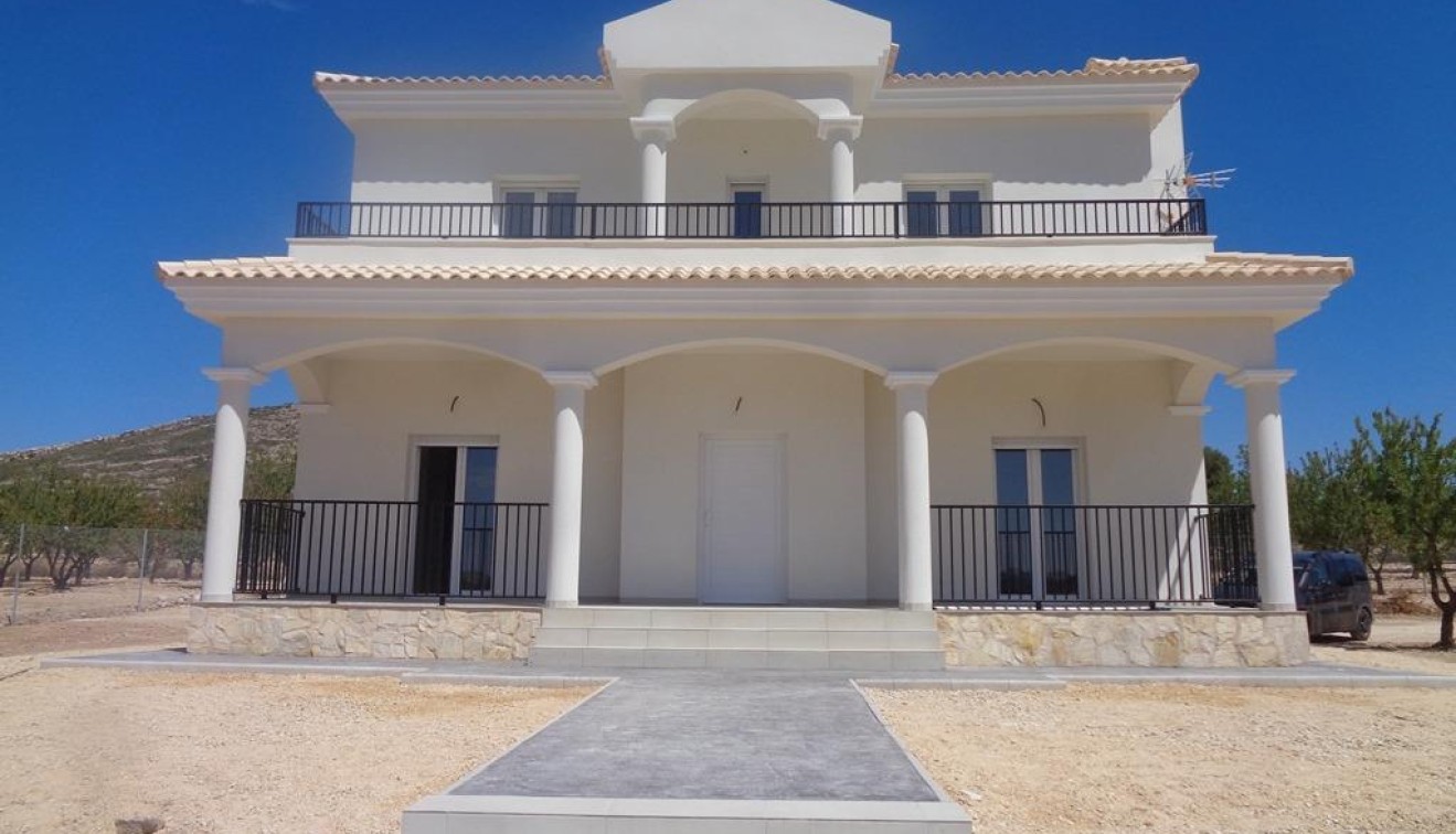 Nueva construcción  - Chalet - Pinoso - Camino Del Prado