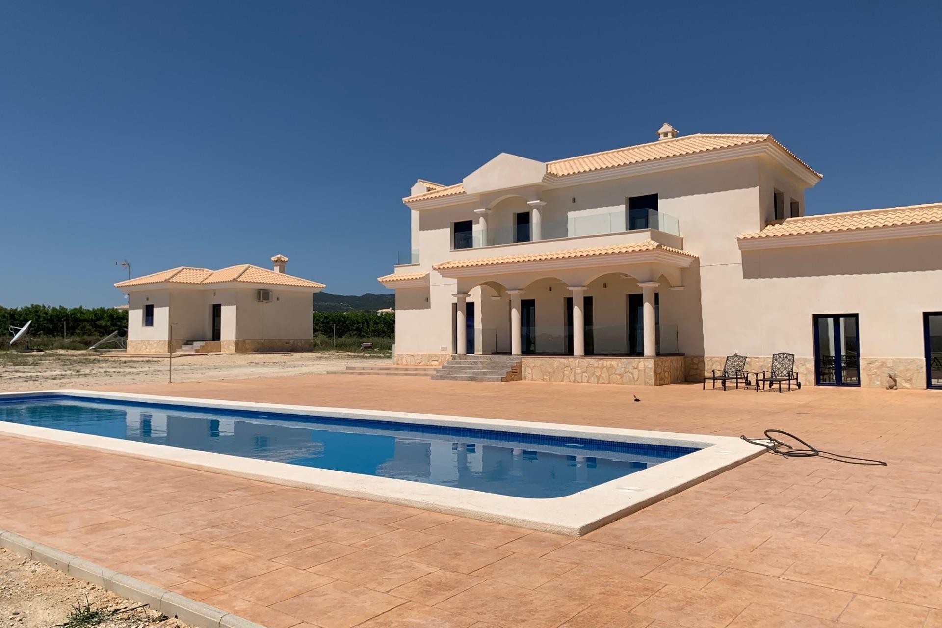Nueva construcción  - Chalet - Pinoso - Camino Del Prado