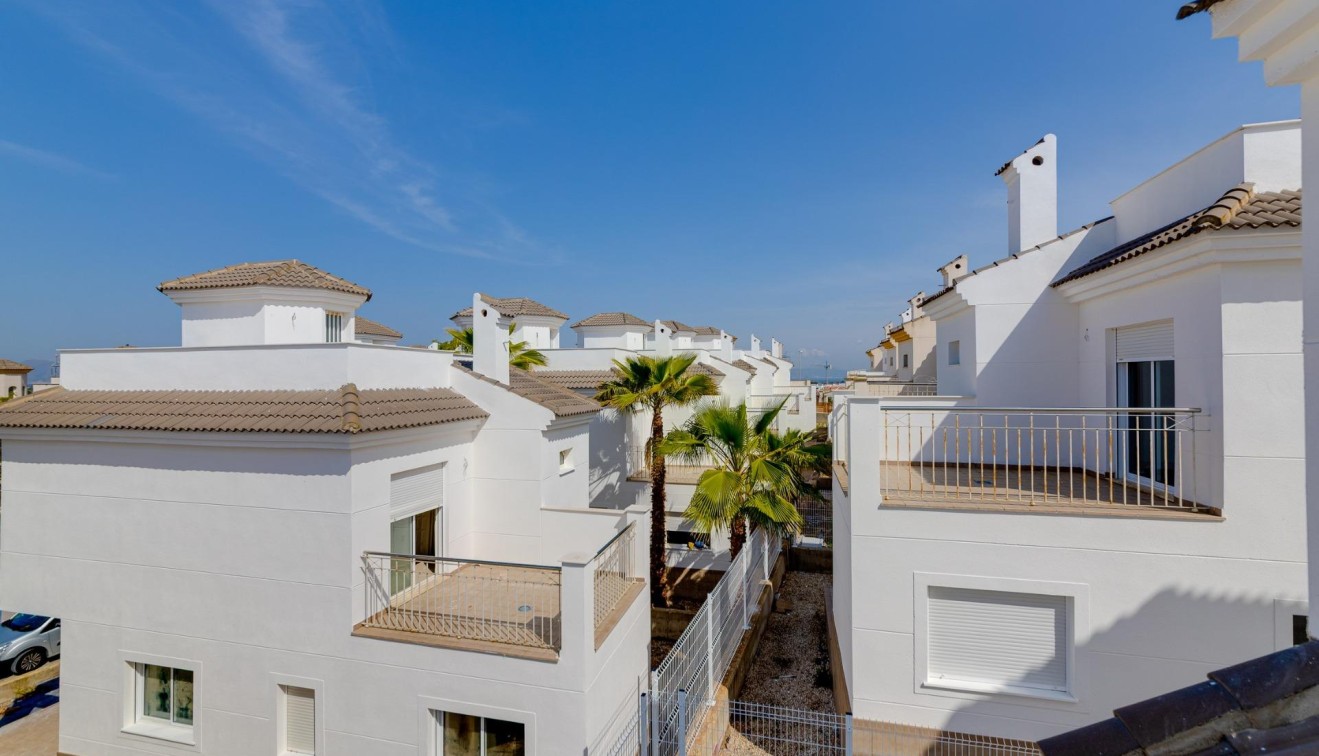 Nueva construcción  - Chalet - San Fulgencio - El Oasis