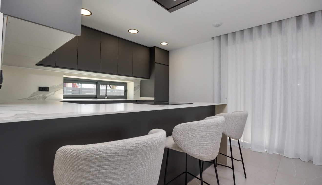 Nueva construcción  - Chalet - Torrevieja - Sector 25