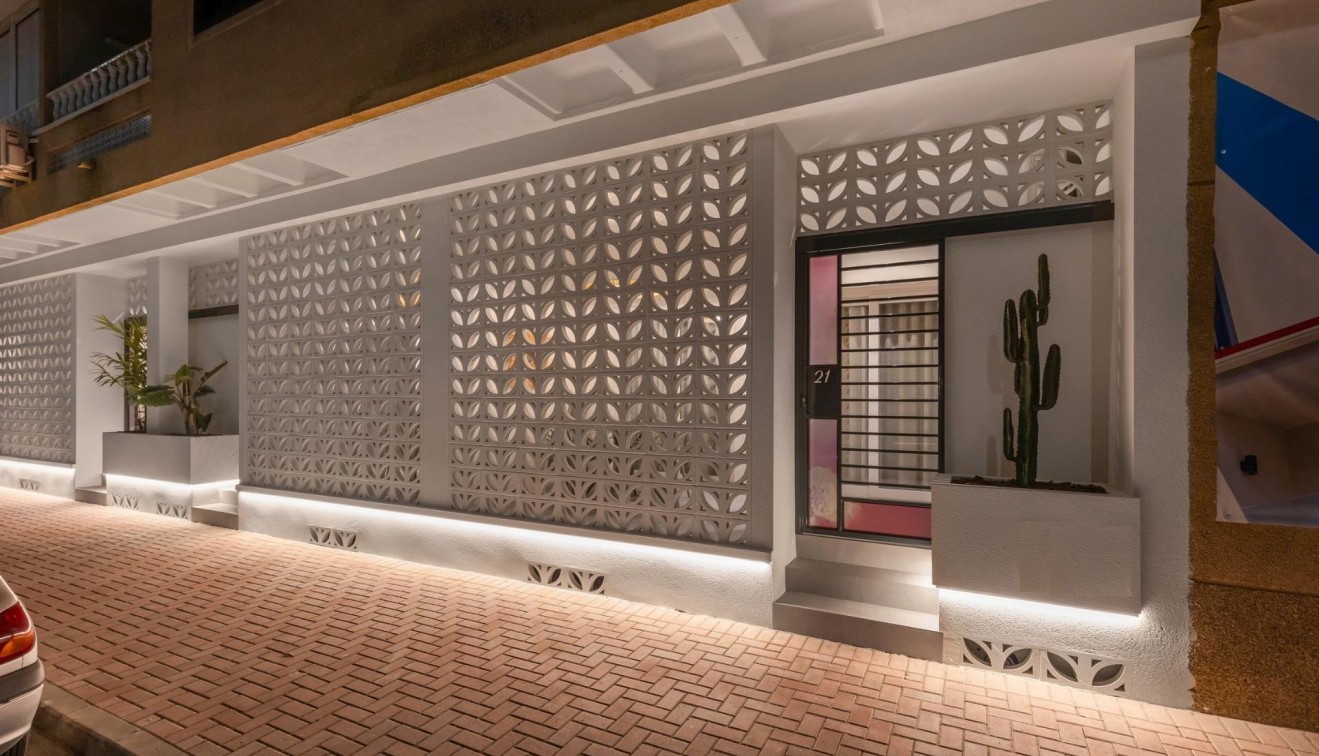 Nueva construcción  - Piso - Torrevieja - Playa Los Naufragos