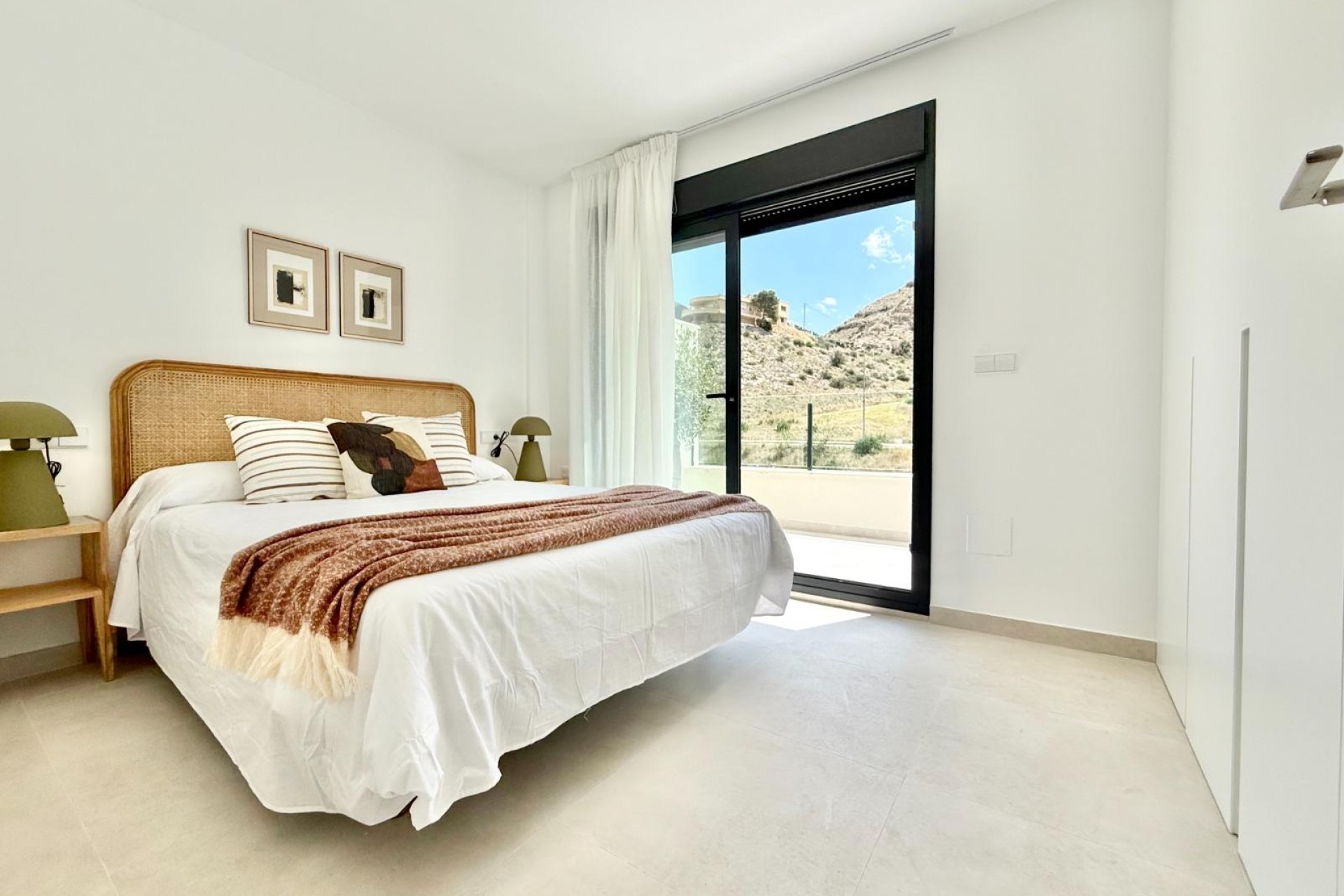 Nueva construcción  - Town House - Cox - San Fernando