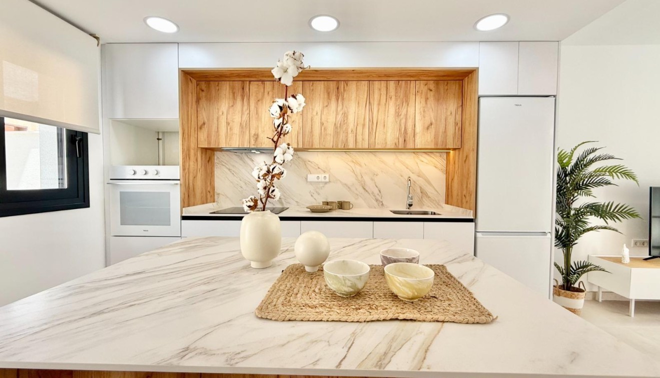 Nybygg - Town House - Cox - San Fernando