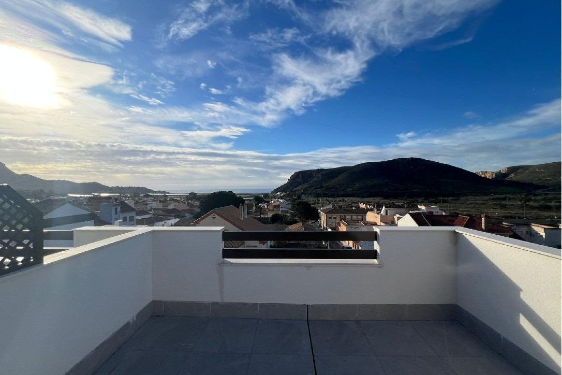 Nybygg - Town House - La Union - centro