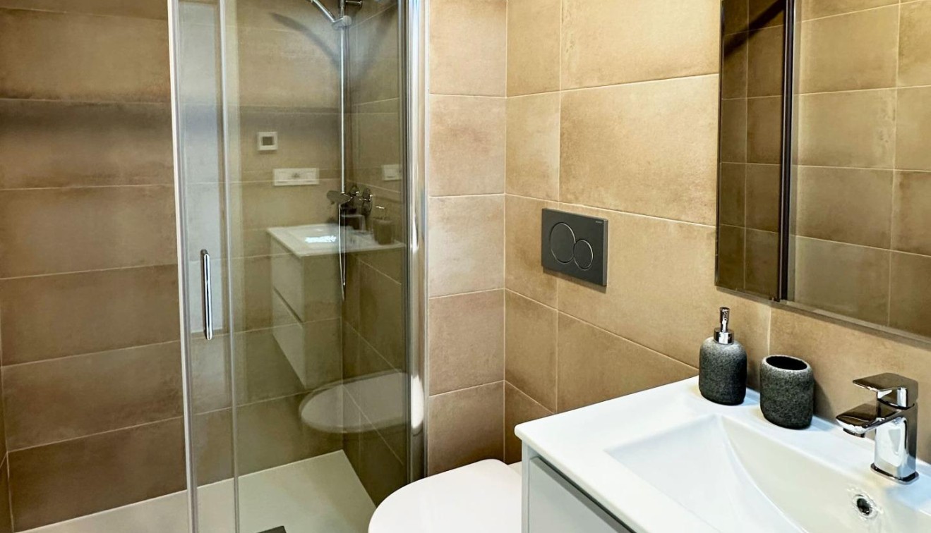 Nybygg - Villa - Dolores - polideportivo