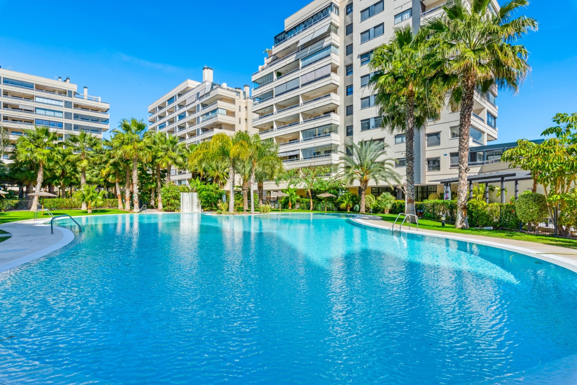 Prodej - Apartment - Alicante - Playa San Juan