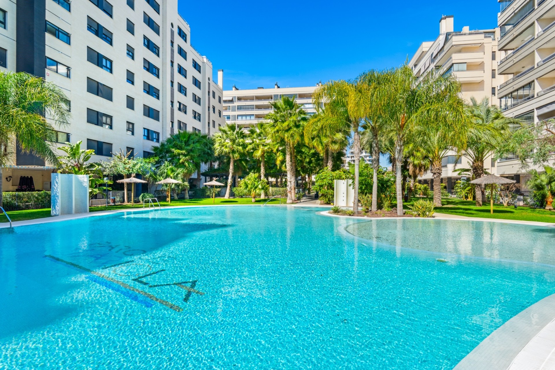 Prodej - Apartment - Alicante - Playa San Juan