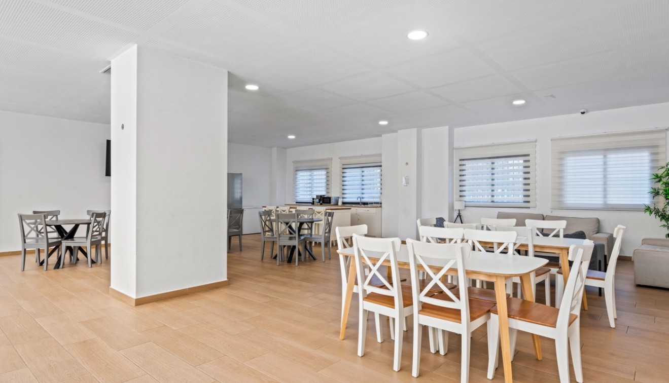 Prodej - Apartment - Alicante - Playa San Juan