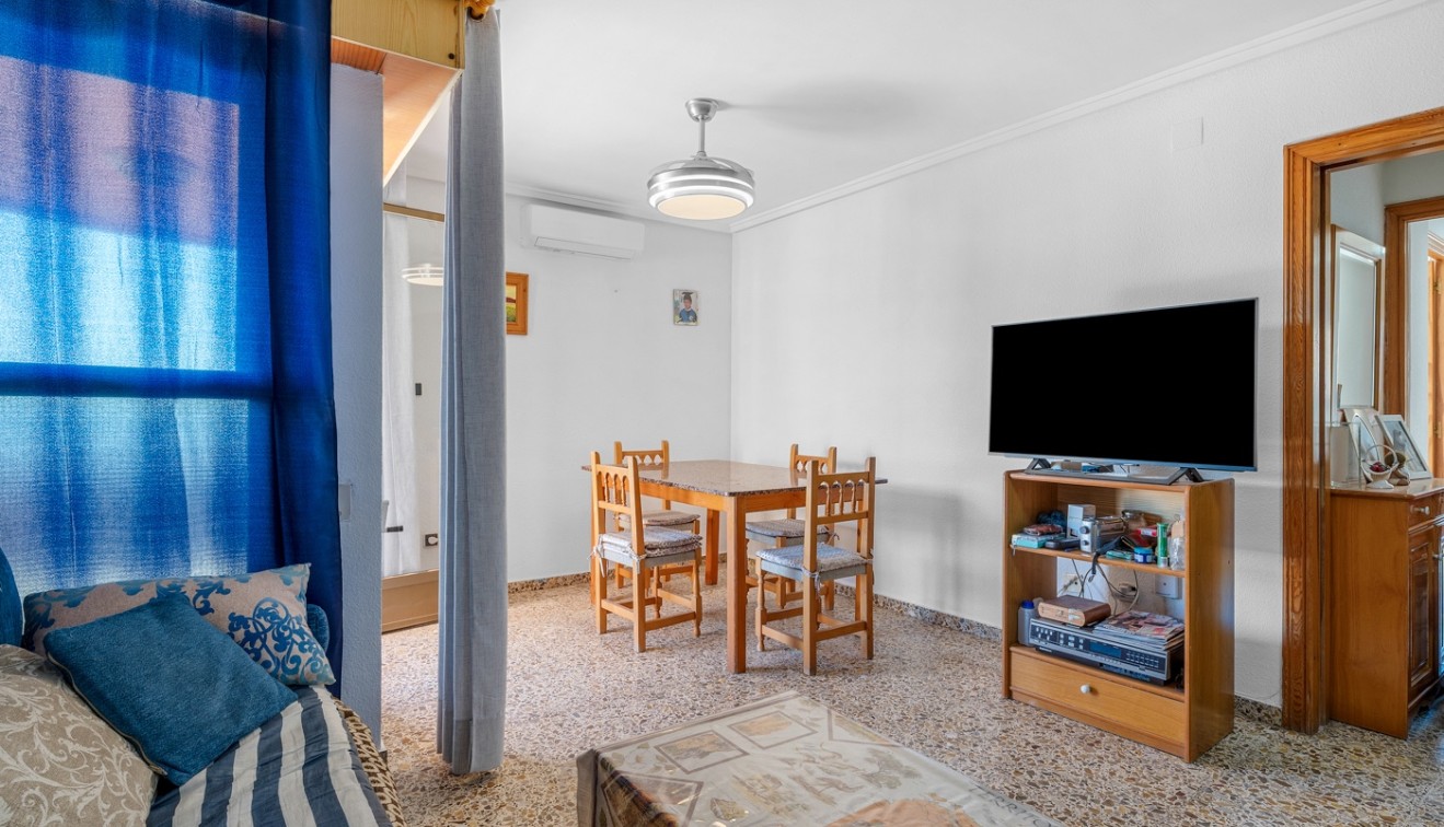 Prodej - Apartment - Arenales del Sol - Segunda linea playa