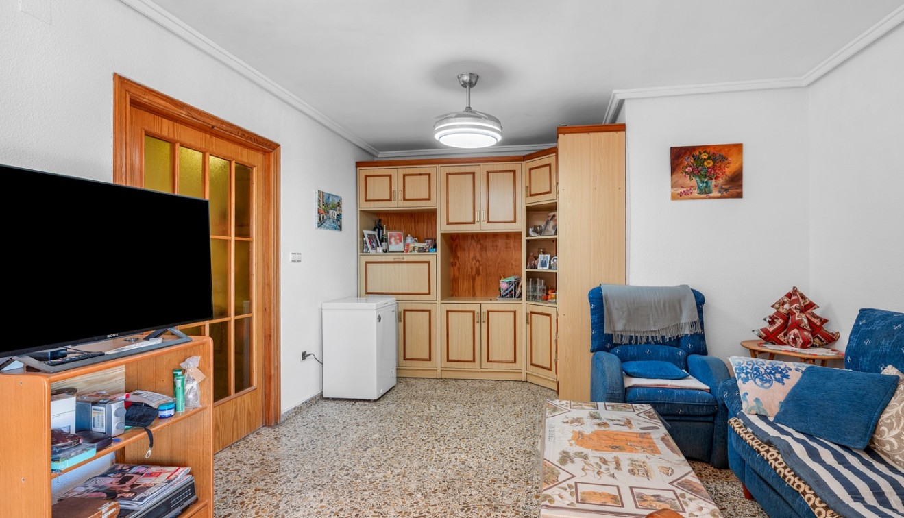 Prodej - Apartment - Arenales del Sol - Segunda linea playa