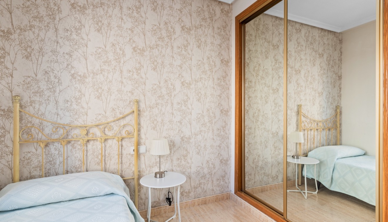 Prodej - Apartment - Guardamar del Segura - Pueblo