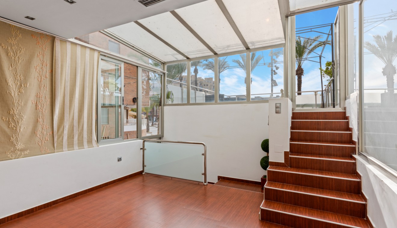 Prodej - Apartment - Torrevieja - Playa de los locos