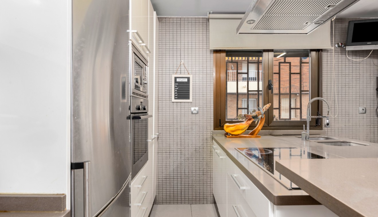 Prodej - Apartment - Torrevieja - Playa de los locos