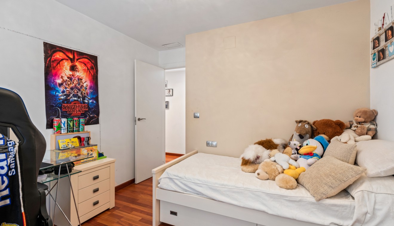 Prodej - Apartment - Torrevieja - Playa de los locos