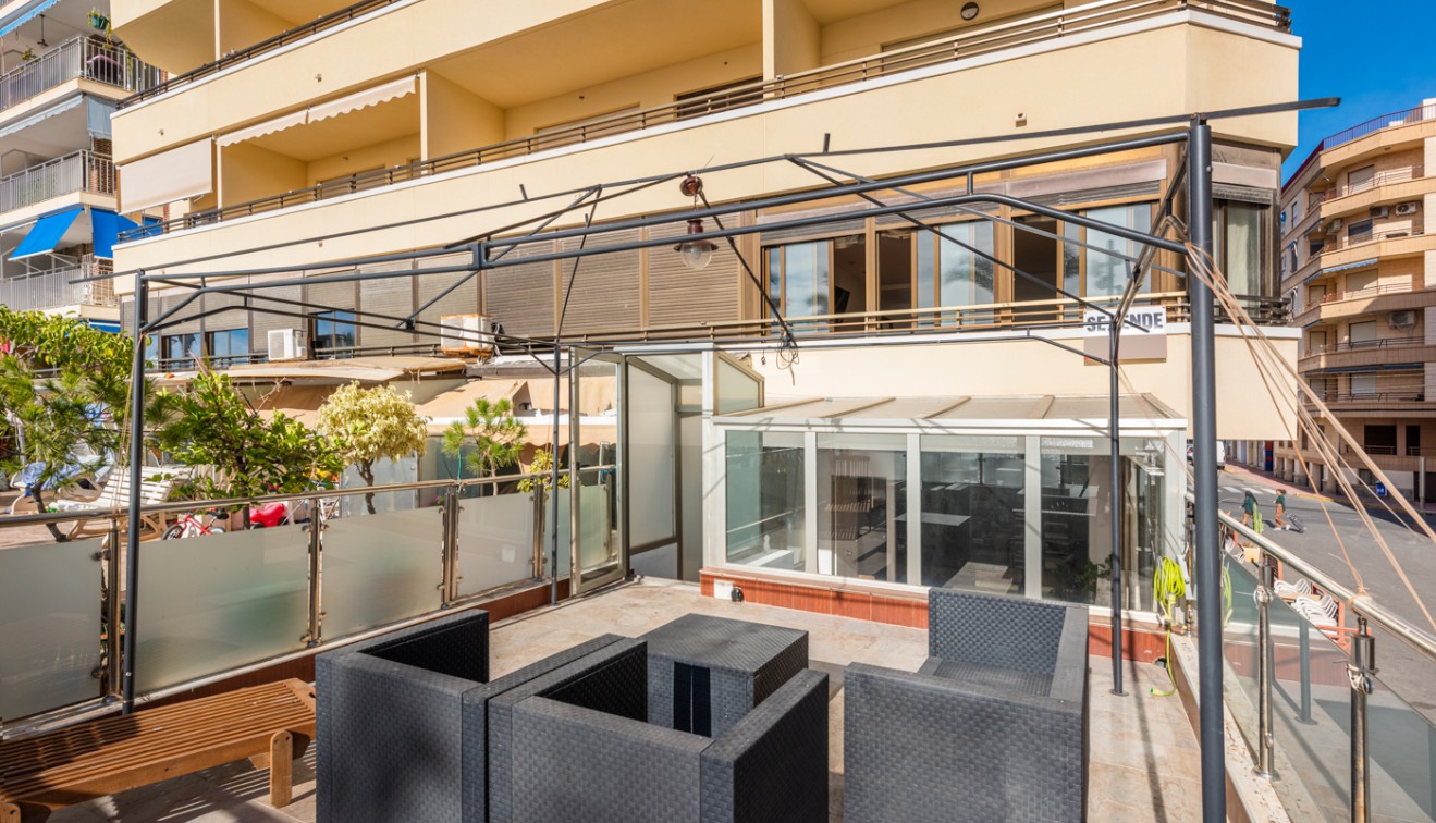 Prodej - Apartment - Torrevieja - Playa de los locos