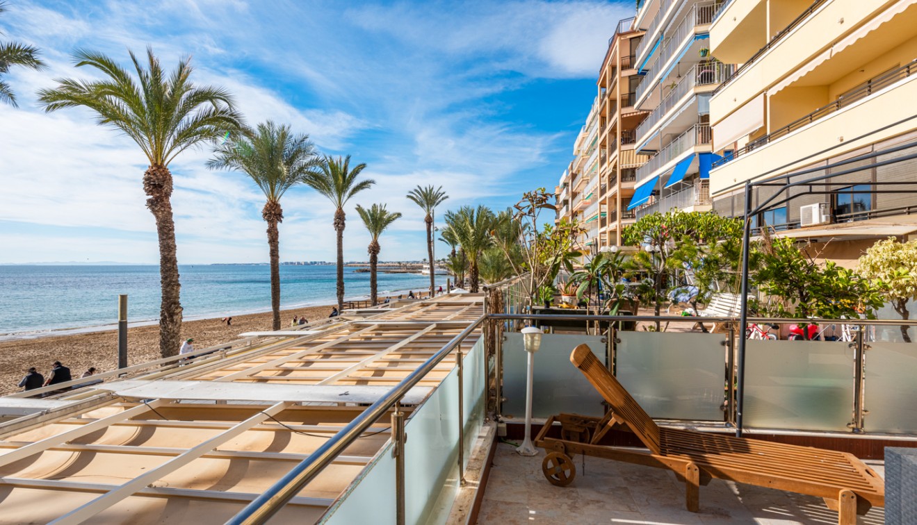Prodej - Apartment - Torrevieja - Playa de los locos