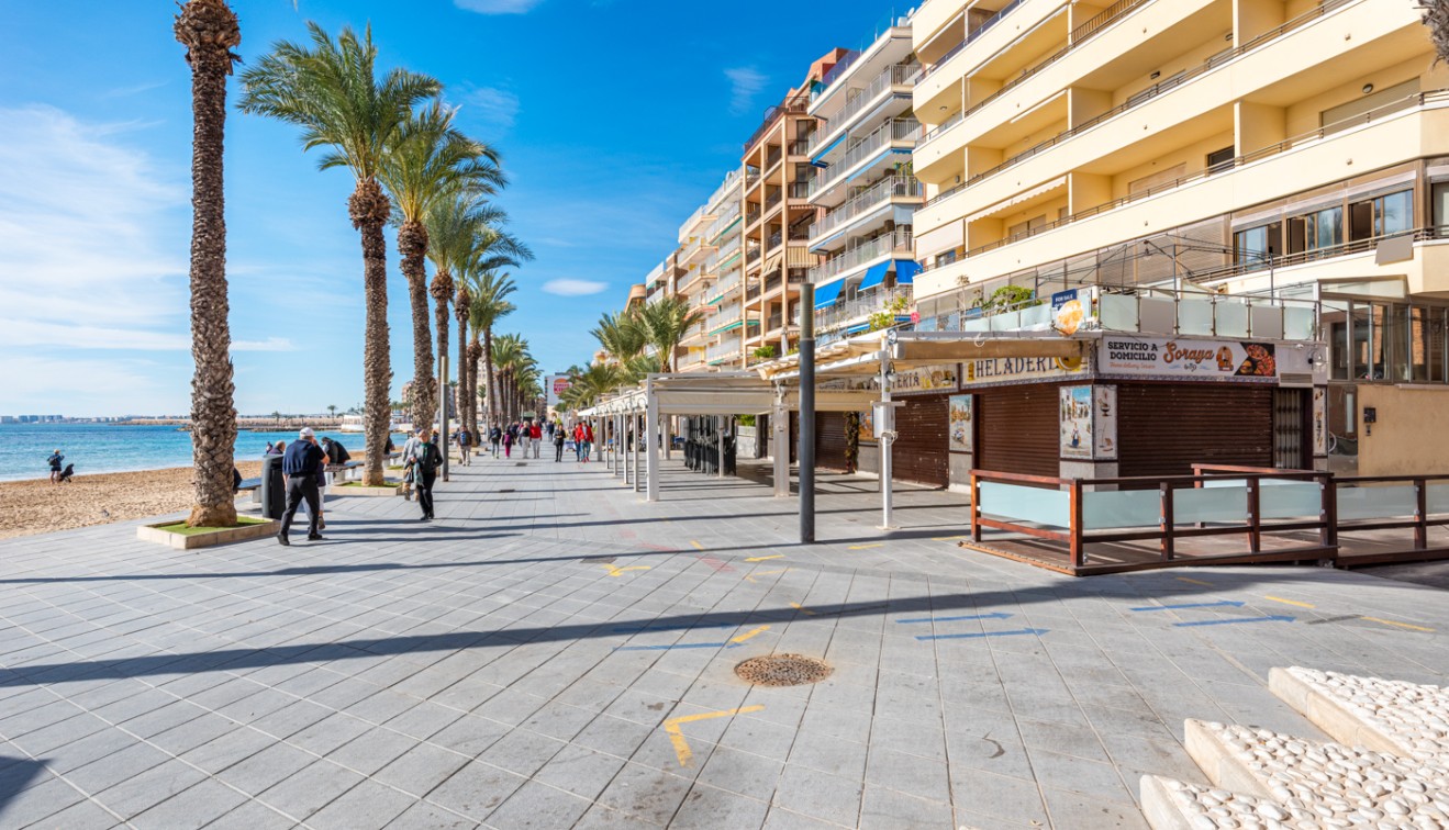 Prodej - Apartment - Torrevieja - Playa de los locos