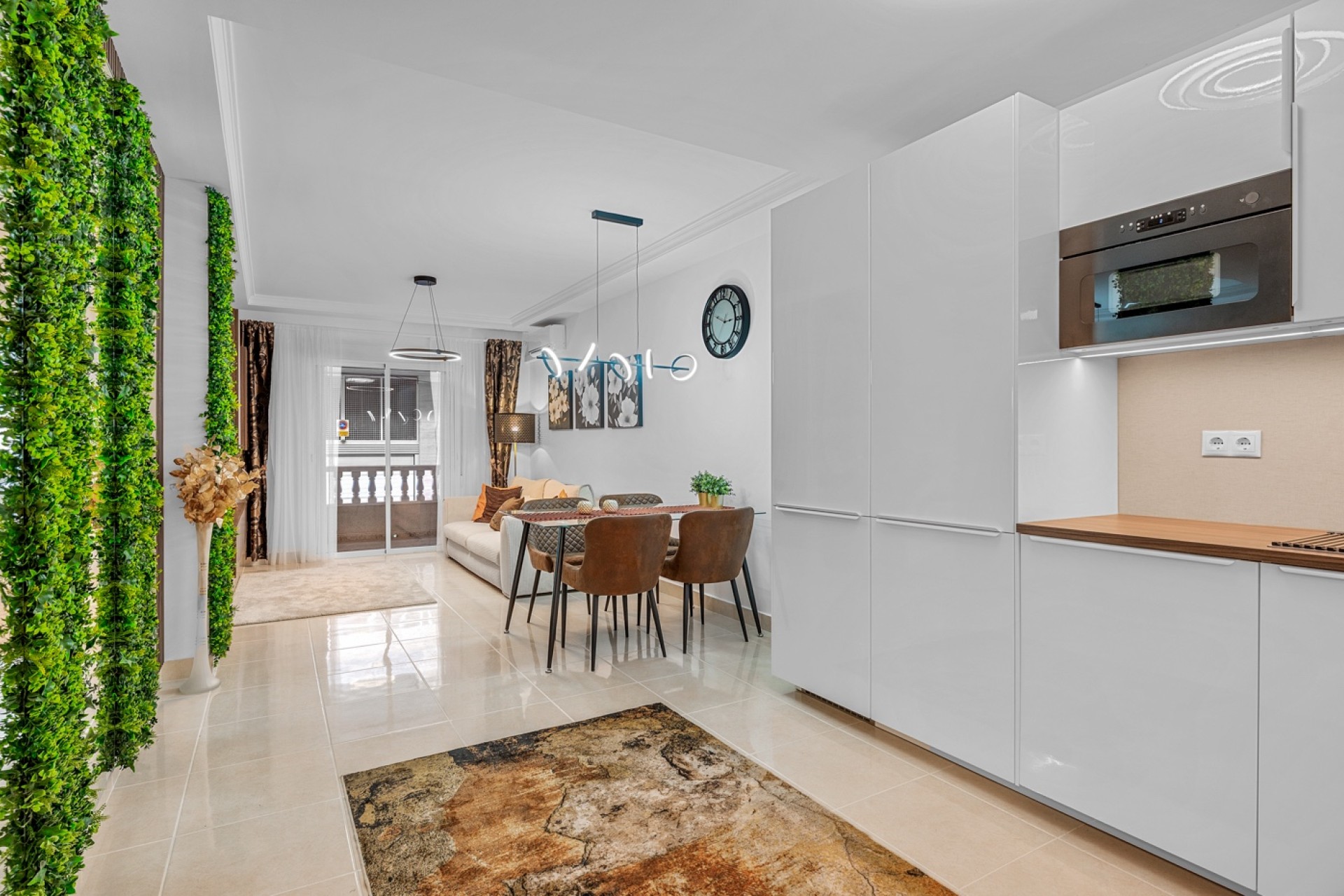 Prodej - Apartment - Torrevieja - Playa del cura