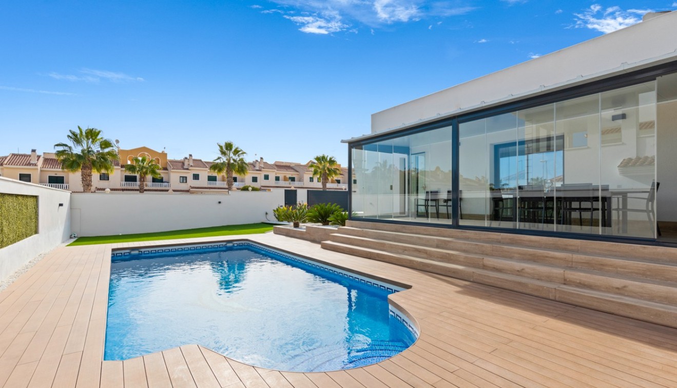 Prodej - Chalet - Ciudad Quesada - Rojales