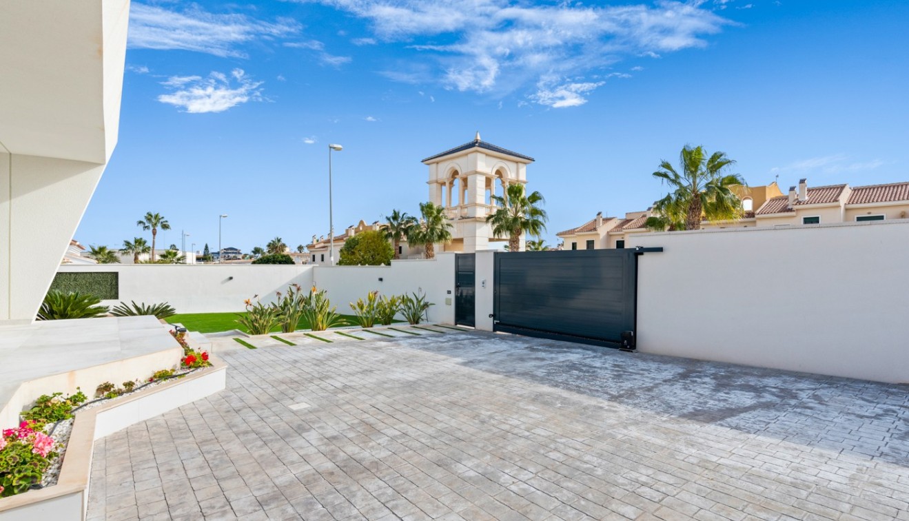 Prodej - Chalet - Ciudad Quesada - Rojales