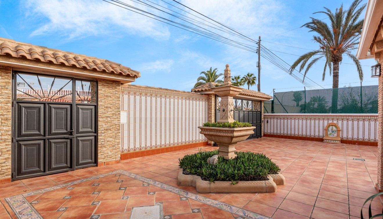 Prodej - Chalet - Torrevieja