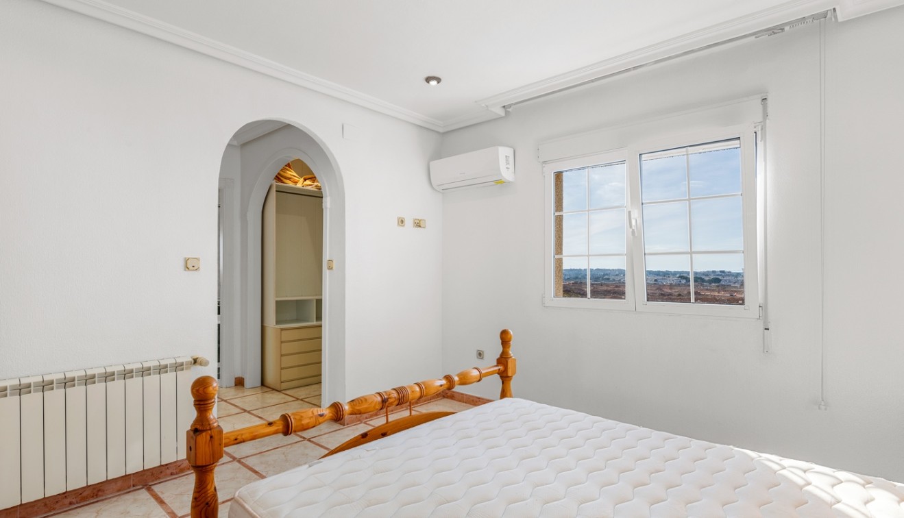 Prodej - Chalet - Torrevieja