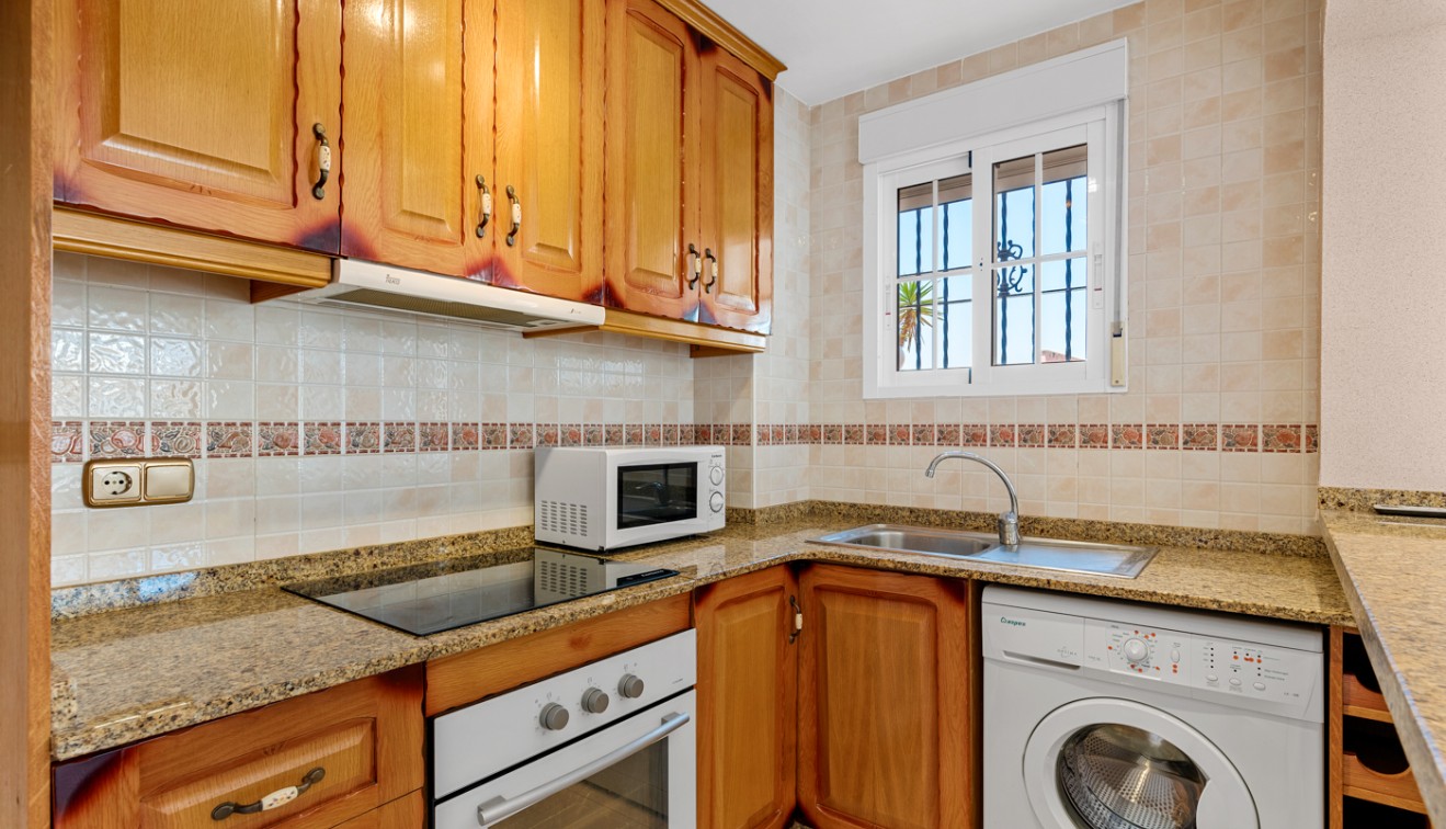 Prodej - Čtyřpodlažní dům - Orihuela costa - Lomas de Cabo Roig