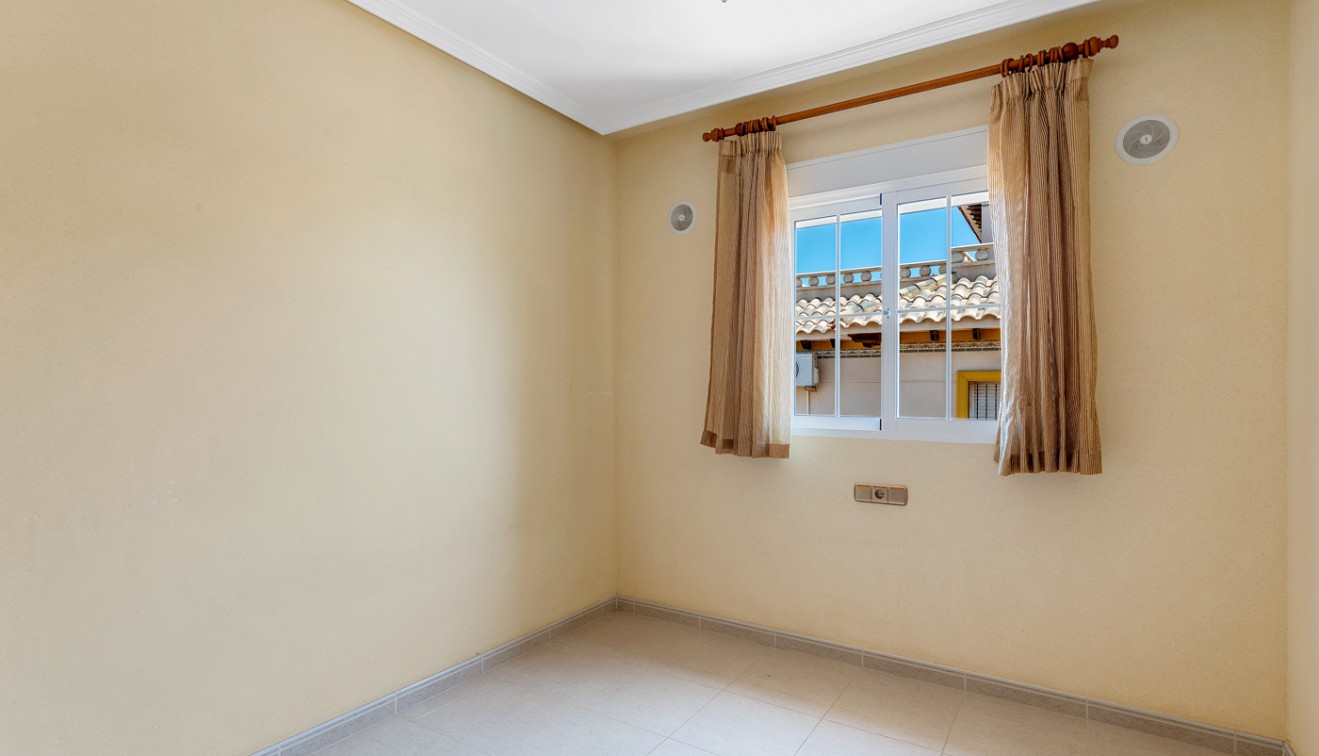 Prodej - Čtyřpodlažní dům - Orihuela costa - Lomas de Cabo Roig