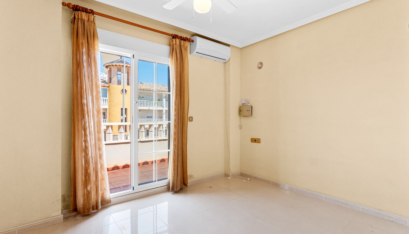 Prodej - Čtyřpodlažní dům - Orihuela costa - Lomas de Cabo Roig