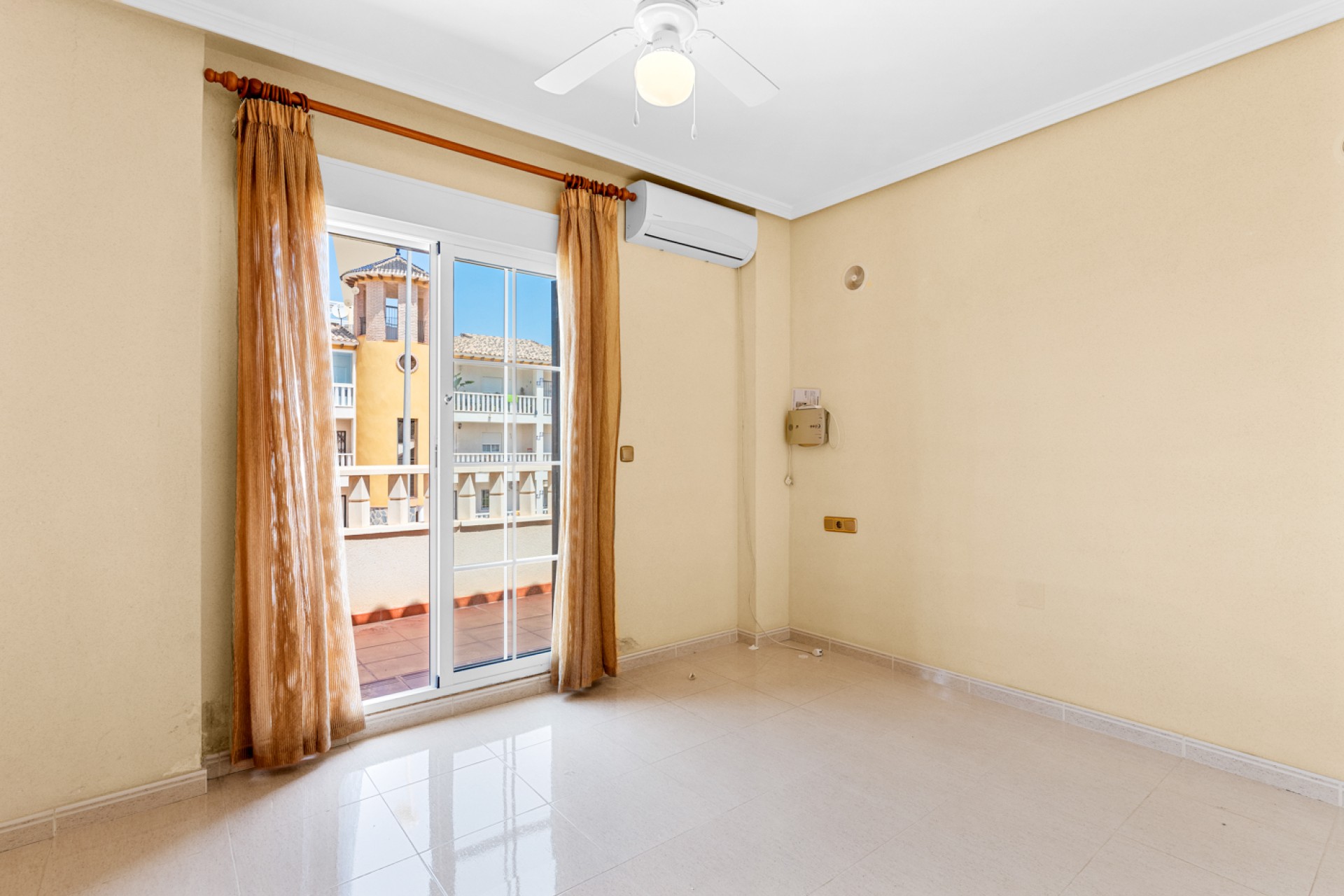 Prodej - Čtyřpodlažní dům - Orihuela costa - Lomas de Cabo Roig