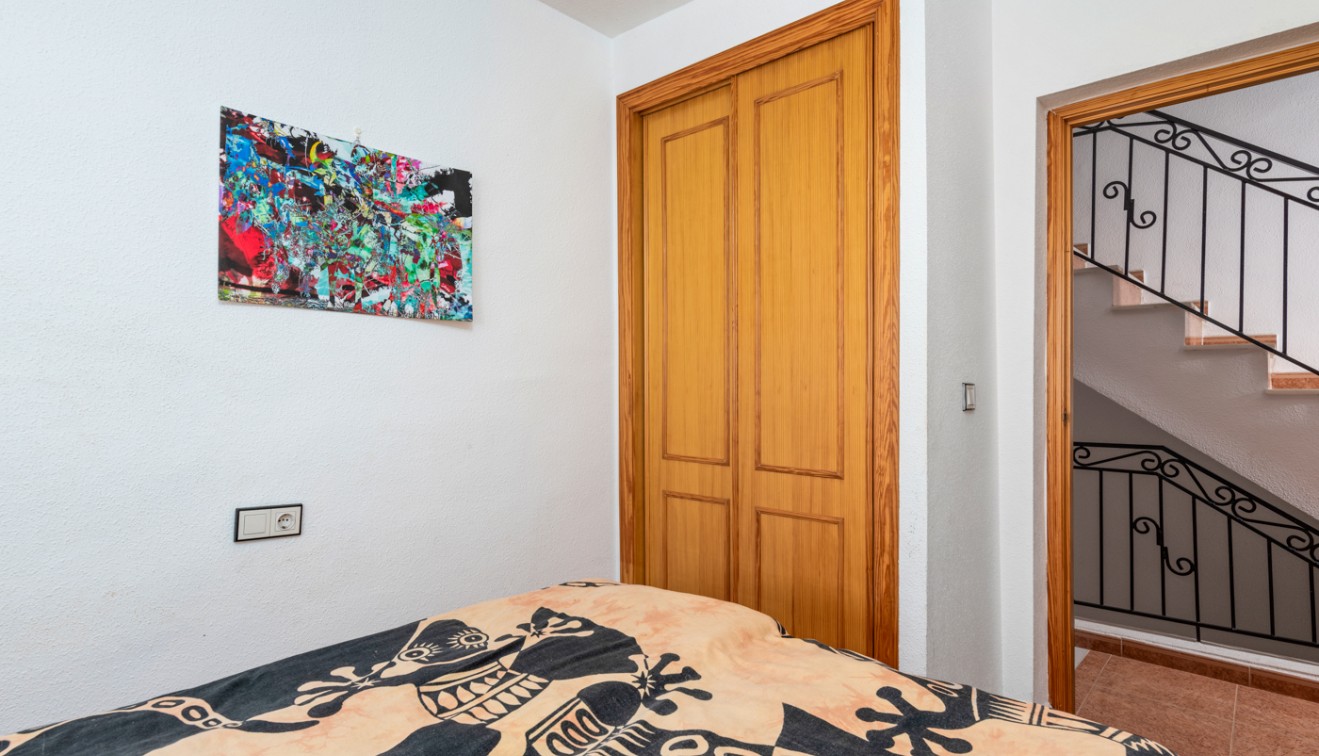 Prodej - Čtyřpodlažní dům - Orihuela costa - Los Altos