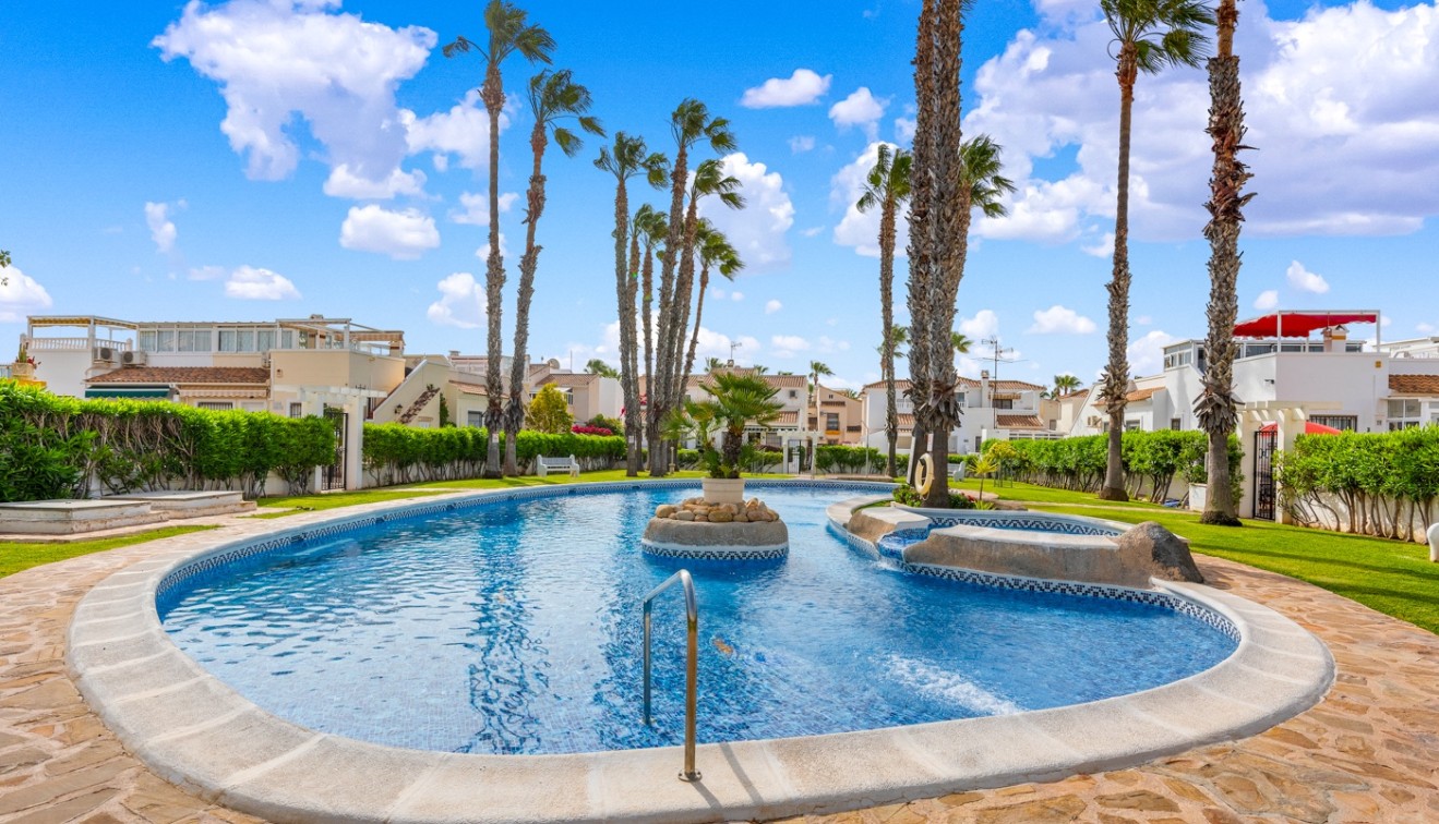 Prodej - Čtyřpodlažní dům - Orihuela costa - Playa Flamenca