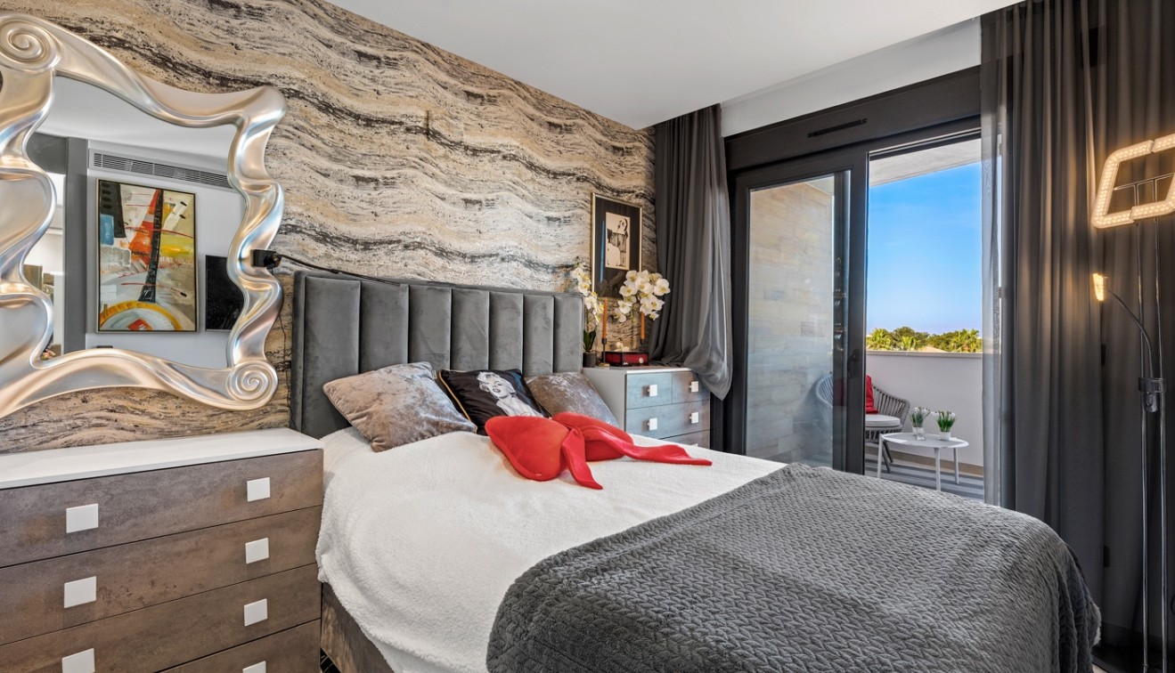 Prodej - Penthouse - Villamartín