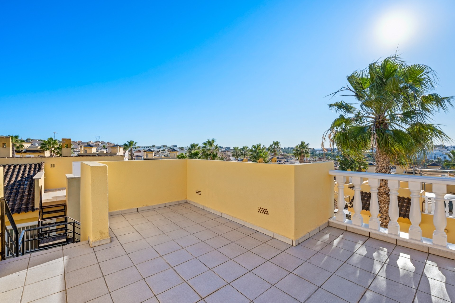 Prodej - Semi-detached - Benimar